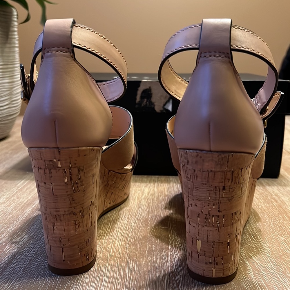 Coach Leather Isla Metallic Wedge Sandal Size 9.5 - Picture 8 of 10